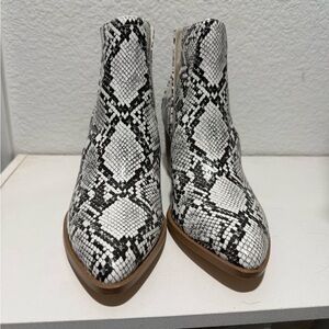 Women's Snakeskin Ankle Boots